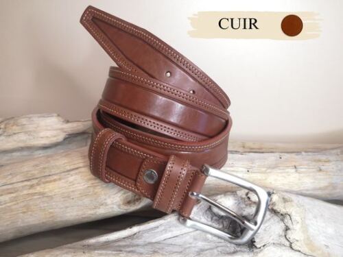 UNE CEINTURE MIXTE EN CUIR DE TAUREAU AVEC COUTURES