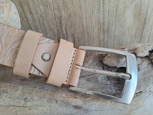 Cuir artisanal