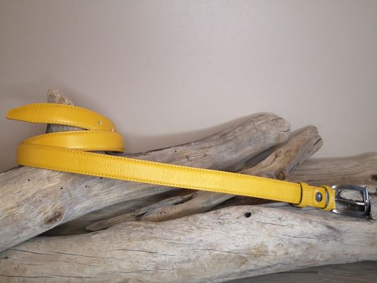 CEINTURE FEMME CUIR FINE 2.5CM EN CUIR DE VACHETTE AVEC COUTURES