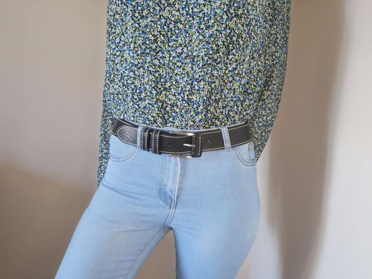 CEINTURE MIXTE EN CUIR DE TAUREAU AVEC COUTURES