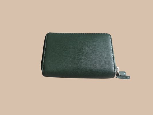 UN PORTE FEUILLE EN CUIR DE VACHETTE PLEINE FLEUR