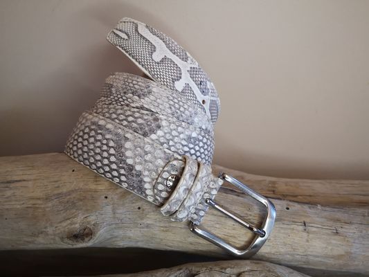 CEINTURE HAUT DE GAMME UNIQUE EN CUIR DE PYTHON