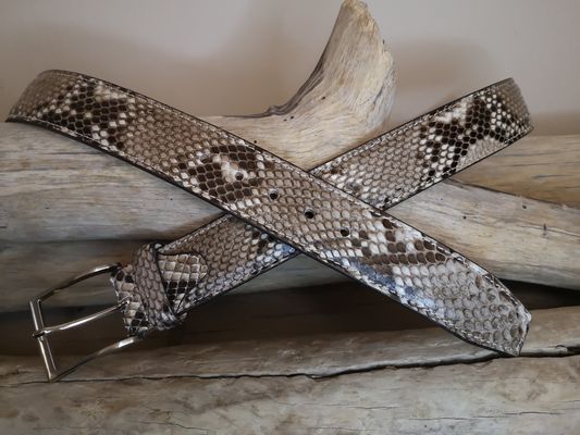 CEINTURE LUXE UNIQUE EN CUIR DE PYTHON