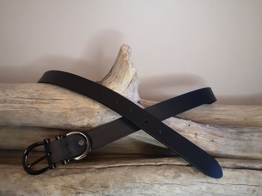CEINTURE EN CUIR FEMME DE 3CM EN CUIR VERITABLE BOUCLE NOIRE