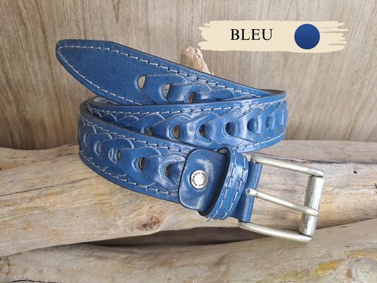CEINTURE EN CUIR AU LOOK AUDACIEUX
