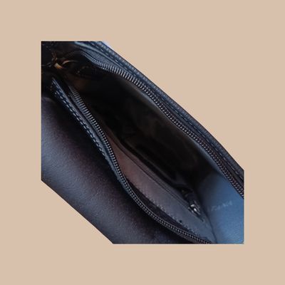 Sacoche cuir homme bandoulière. Katana