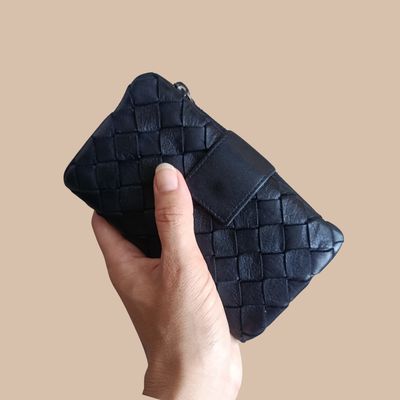 Portefeuille original femme en cuir de vachette tressé