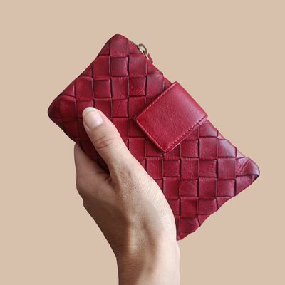 Portefeuille original femme en cuir de vachette tressé