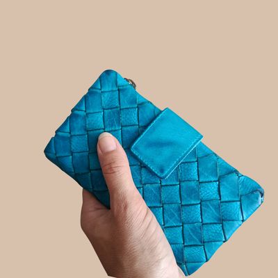 Portefeuille original femme en cuir de vachette tressé