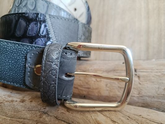 Ceinture luxe en cuir de python véritable